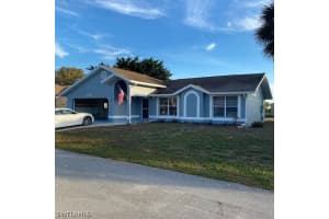 19482 Poppytree Ct, LEHIGH ACRES