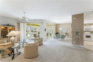 500 Diamond Cir 505, NAPLES