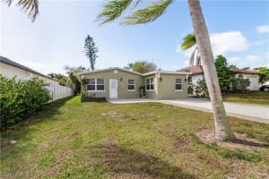 794 107th Ave N, NAPLES