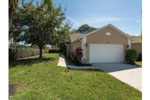 5502 Greenwood Cir 1, NAPLES