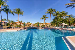 1270 Wildwood Lakes Blvd 108, NAPLES