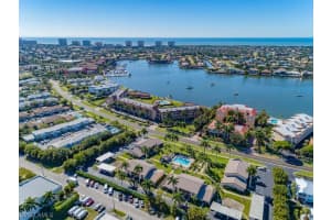 811 W Elkcam Cir D2, MARCO ISLAND 811 W Elkcam Cir D2, MARCO ISLAND