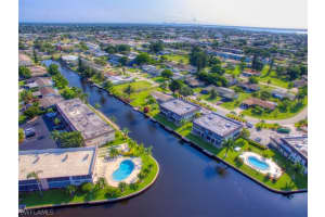 828 Victoria Dr A6, CAPE CORAL