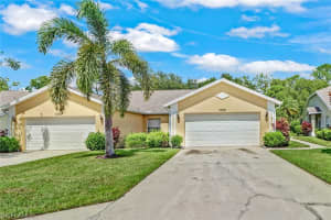 5668 Greenwood Cir 38, NAPLES