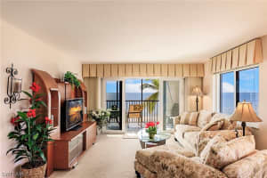 394 Estero Blvd 402, FORT MYERS BEACH