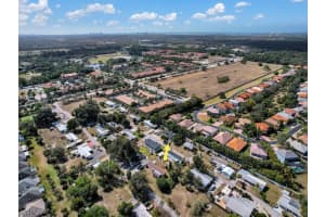 21121 Cypress Park Cir, ESTERO