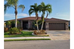 4109 Olde Meadowbrook Ln, ESTERO