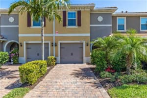 12555 Laurel Cove Dr, FORT MYERS