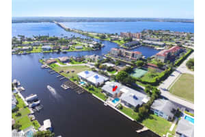 1741 Se 46th Ln 203, CAPE CORAL