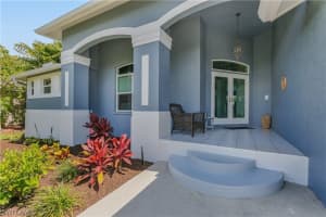 8811 Woodgate Dr, FORT MYERS