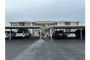 906 Se 46th St 203, CAPE CORAL