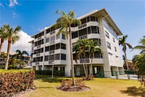 1041 Swallow Ave 301, MARCO ISLAND