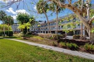 848 W Elkcam Cir 311, MARCO ISLAND