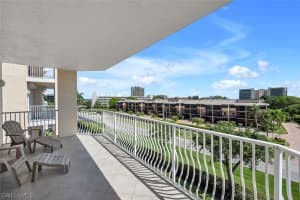 1111 Swallow Ave 1-401, MARCO ISLAND