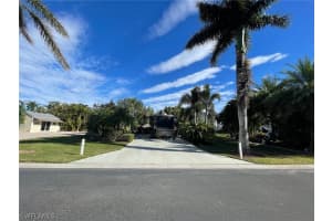 Lot 282 3000 Riverboat Lndg, Labelle