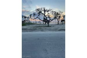 947 San Carlos Dr, Fort Myers Beach 947 San Carlos Dr, Fort Myers Beach