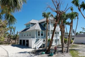 3050 W Gulf Dr, SANIBEL