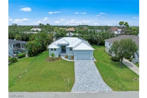 18031 Parkridge Ct, FORT MYERS