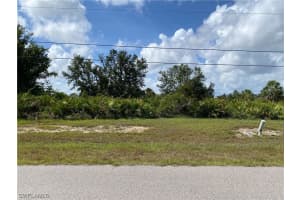 306 Baytree Dr, Rotonda West