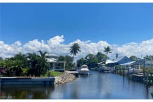 Lot 2 Lakeview Dr, Naples