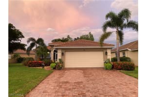 9842 Colonial Walk S, ESTERO