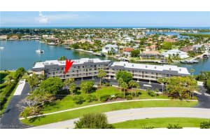 848 W Elkcam Cir 203, MARCO ISLAND