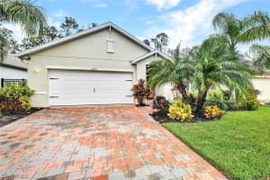 26923 Wildwood Pines Ln, BONITA SPRINGS