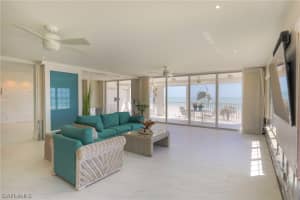 3145 W Gulf Dr 204, SANIBEL