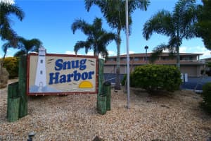 4401 Country Club Blvd B4, CAPE CORAL 4401 Country Club Blvd B4, CAPE CORAL