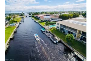 1345 Se 40th Ter 2e, Cape Coral
