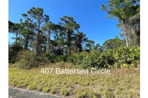 407 Battersea Cir, Labelle