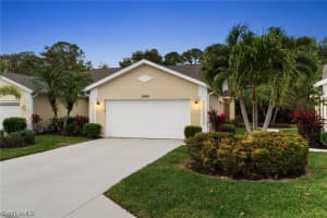 5684 Greenwood Cir 42, NAPLES