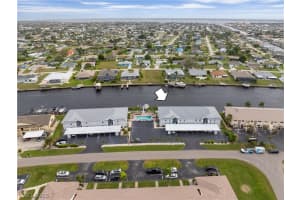 3933 Se 11th Pl 205, CAPE CORAL