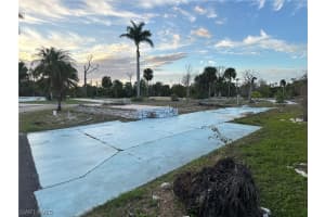 13680 Dowitcher Dr, Fort Myers