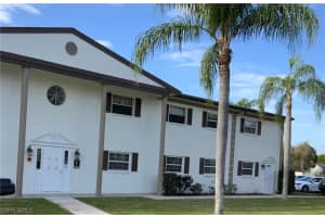 7055 New Post Dr 5, North Fort Myers