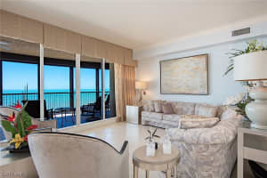 8665 Bay Colony Dr Ph 2002, Naples