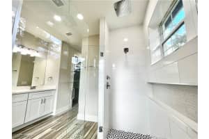 2003 Roosevelt Ave, Alva 2003 Roosevelt Ave, Alva