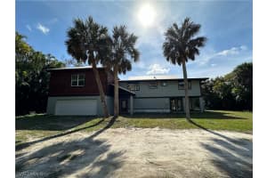 20708 Charing Cross Cir, ESTERO
