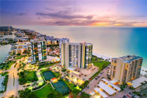 3991 Gulf Shore Blvd N 1004, Naples