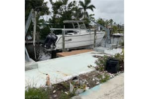4908 Gulfgate Ln, St James City