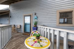 5481 T#5 Blue Crab Cir 5, Bokeelia