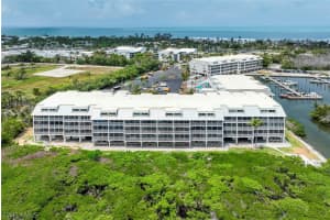 5321 Bayside Villas 22, Captiva