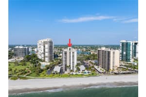4005 Gulf Shore Blvd N 904, Naples