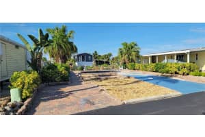 4693 Mai Kai Ln, Bonita Springs
