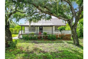 16970 Carolyn Ln, North Fort Myers