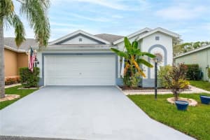10730 Bahia Terrado Cir, Estero