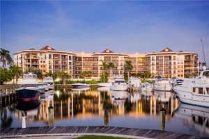 5704 Cape Harbour Dr 305, Cape Coral