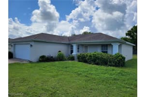 402 Nw 18th St, Cape Coral