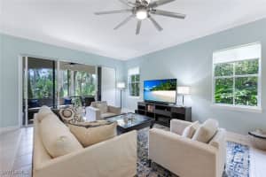 2662 Bolero Dr 10, Naples