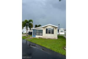 11671 Slipper Shell Dr 147, Fort Myers